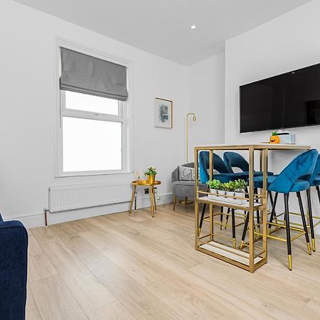 Modern 3 And 2 Bedroom Apartment In Maida Vale ロンドン エクステリア 写真
