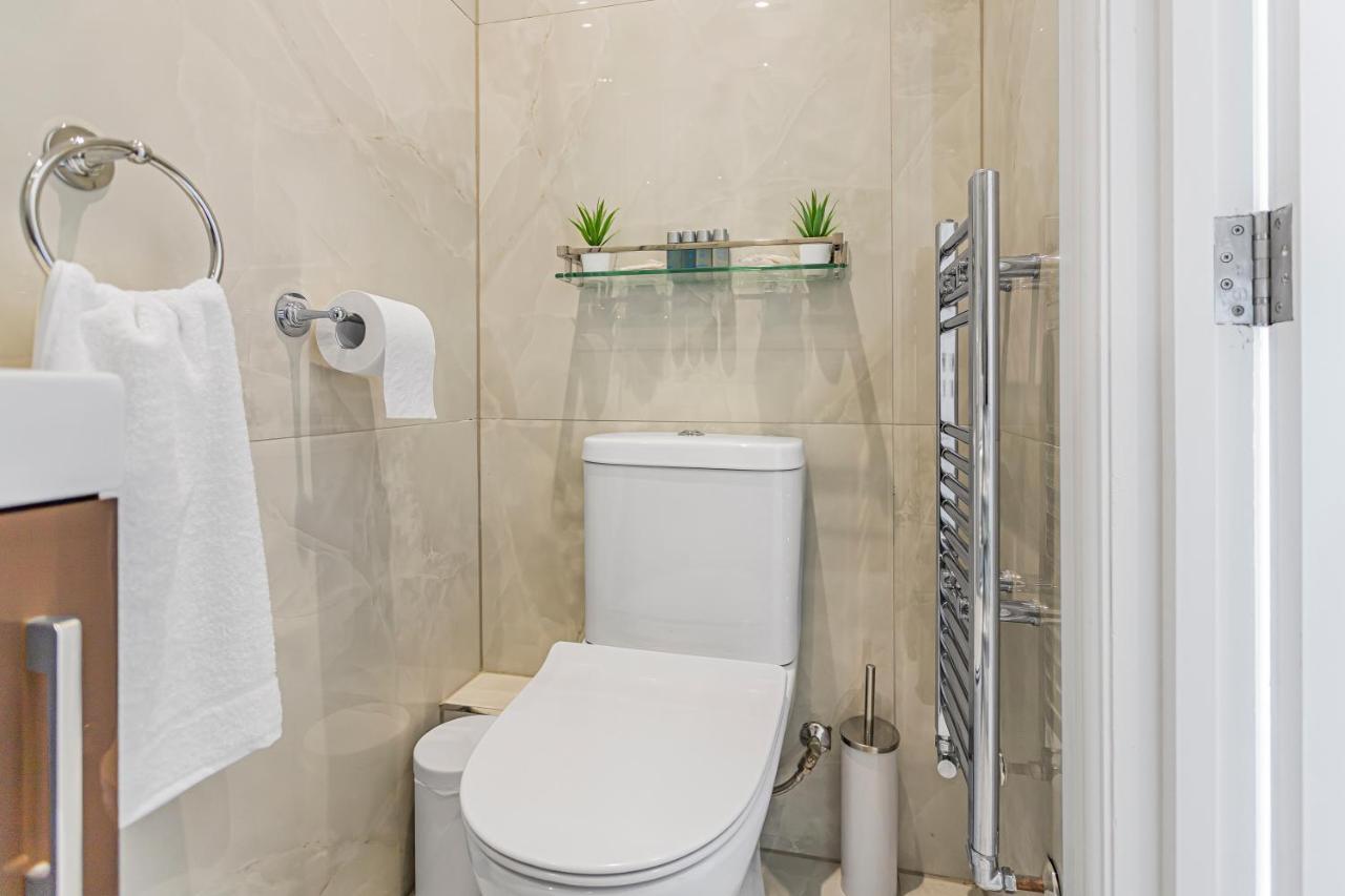 Modern 3 And 2 Bedroom Apartment In Maida Vale ロンドン エクステリア 写真